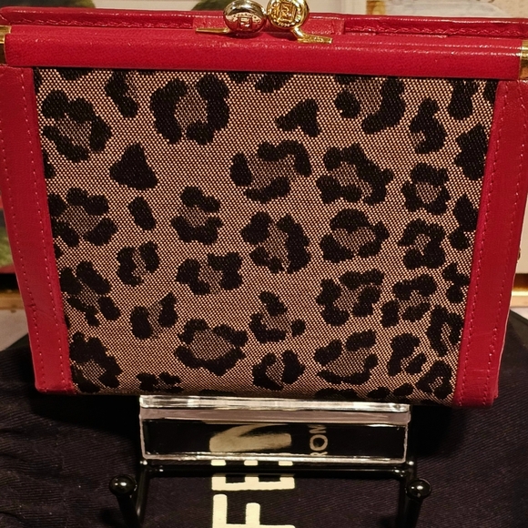 Vintage Fendi Leopard Print Canvas/Leather Kisslock Bifold Wallet & Dust Bag - Picture 3 of 16